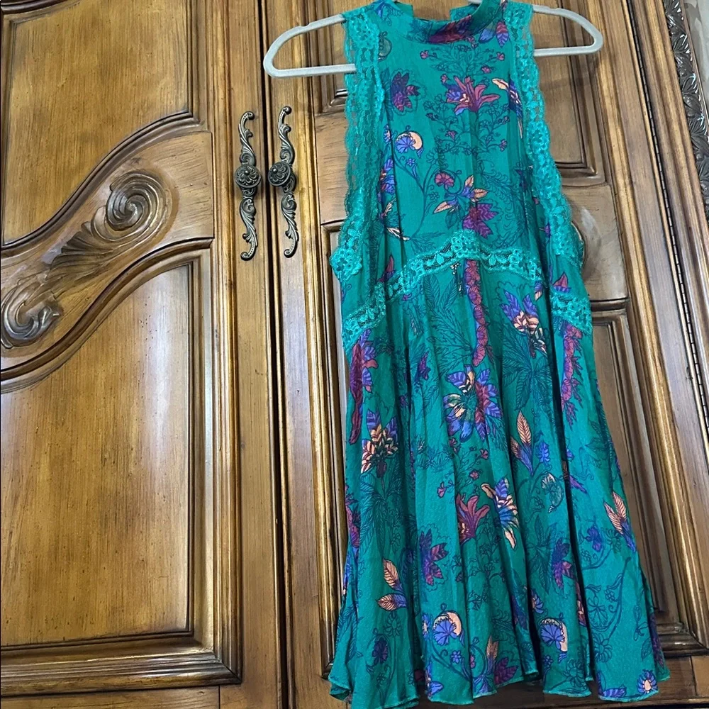 Free People Teal and Purple Floral She Moves Oversized Sleeveless Mini Chemise - Picture 10 of 15